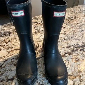 Hunter Mid Calf Rain Boots Size 9